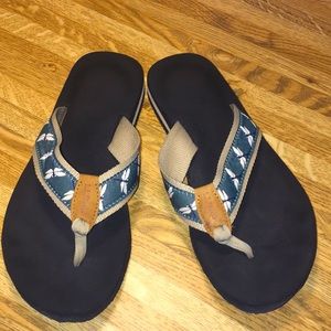 L.L. Bean Dragon Fly Flip Flops Women’s Size 9 Pre-Owned